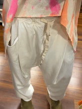 Cargar imagen en el visor de la galería, PANTALÓN BAGGY SUNNY