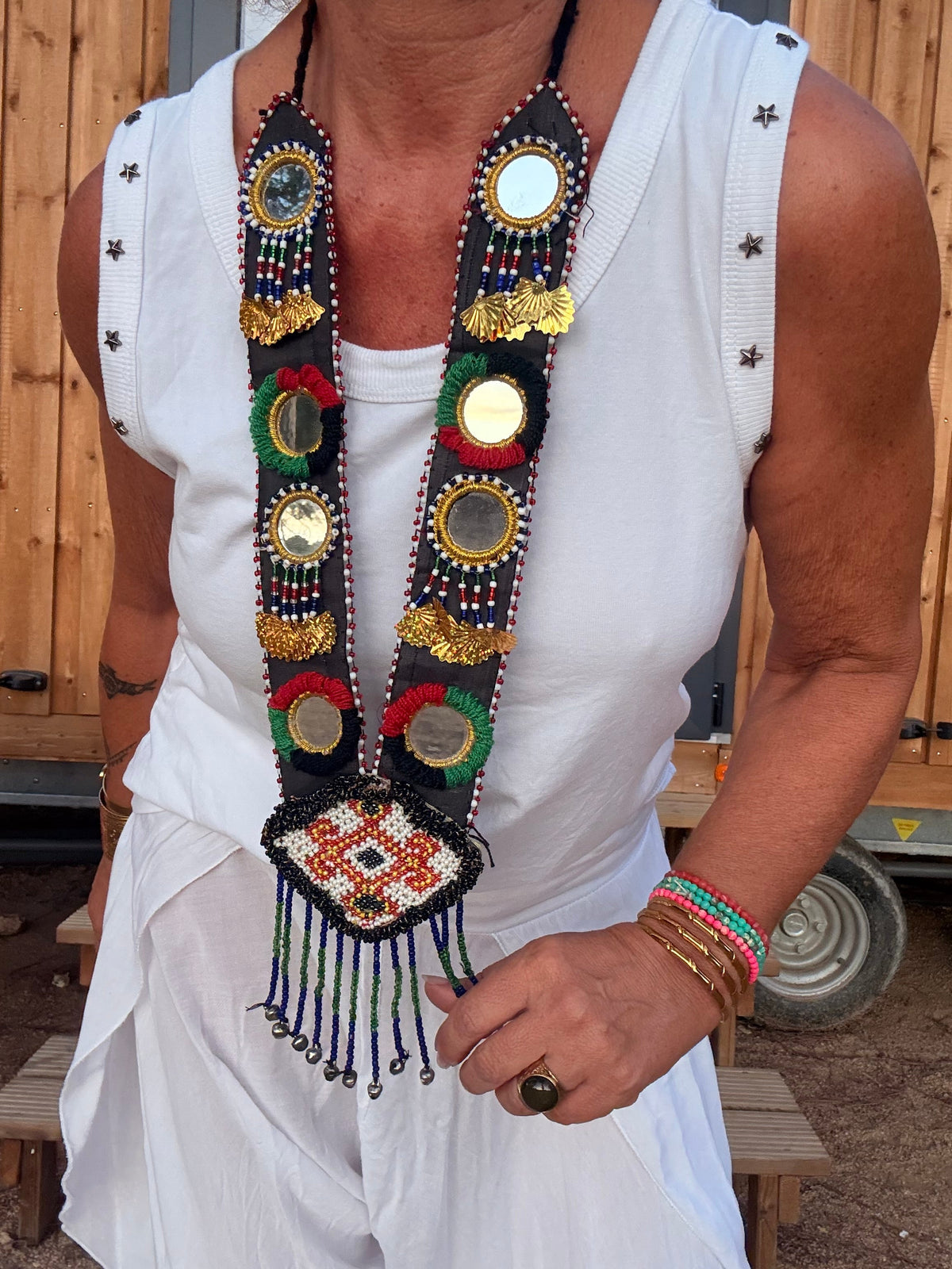 COLLARES