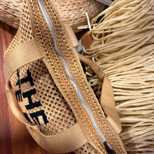 Cargar imagen en el visor de la galería, BOLSA THE TOTE BAG
