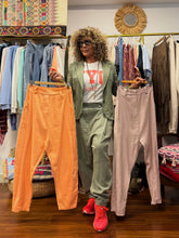 Cargar imagen en el visor de la galería, PANTALÓN BAGGY VEST
