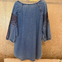 Cargar imagen en el visor de la galería, CAMISA JEAN BOHO
