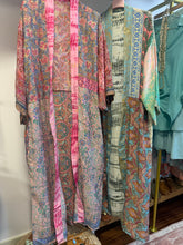 Cargar imagen en el visor de la galería, KIMONO SEDA LONG
