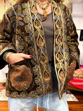Cargar imagen en el visor de la galería, CHAQUETA KIMONO INDI
