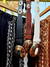 Cargar imagen en el visor de la galería, CINTURÓN BOHO VEST
