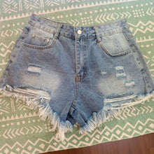 Cargar imagen en el visor de la galería, SHORT JEAN SUNNY
