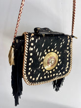 Cargar imagen en el visor de la galería, BAG BANDOLERA BLACK
