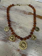 Cargar imagen en el visor de la galería, COLLAR RESI/MONEDAS
