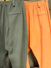 Cargar imagen en el visor de la galería, PANTALÓN BAGGY VEST
