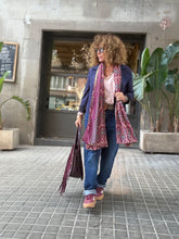 Cargar imagen en el visor de la galería, CHAQUETA ANTELINA BASIC
