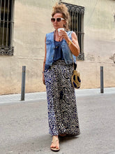 Cargar imagen en el visor de la galería, CHALECO JEAN BOHO
