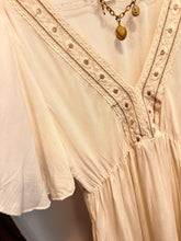 Cargar imagen en el visor de la galería, VESTIDO CAPRI
