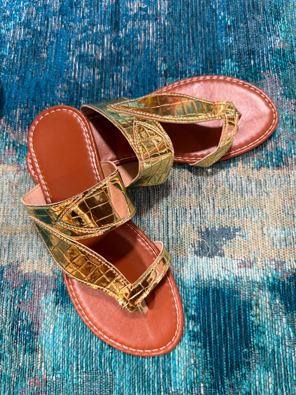 SANDAL DORE