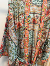Cargar imagen en el visor de la galería, KIMONO SEDA LONG
