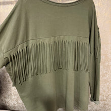 Cargar imagen en el visor de la galería, SUDADERA BOHO FLECOS
