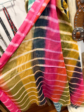 Cargar imagen en el visor de la galería, FOULAR TIE-DYE

