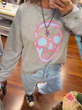 Cargar imagen en el visor de la galería, SUDADERA CALAVERA
