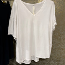 Cargar imagen en el visor de la galería, CAMISETA COTTON PICO
