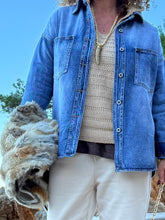 Cargar imagen en el visor de la galería, CAMISA/CHAQUETA JEAN
