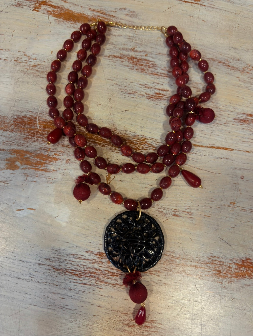 COLLAR ASÍAN