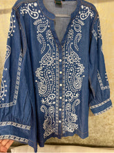 Cargar imagen en el visor de la galería, BLUSA JEAN/BORD
