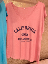 Cargar imagen en el visor de la galería, CAMISETA CALIFORNIA
