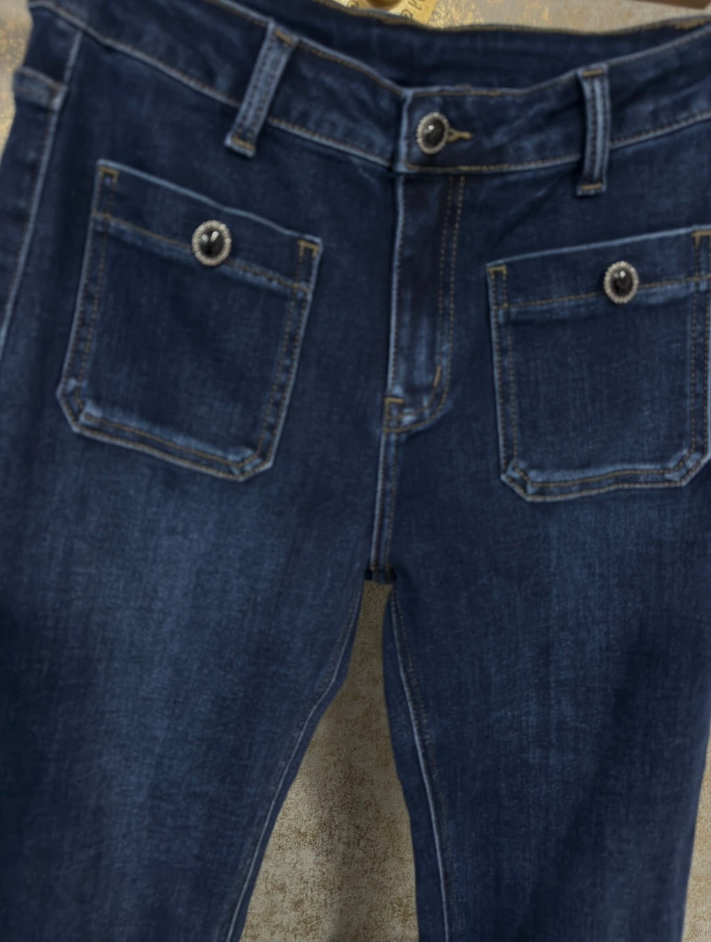 PANTALÓN TEJANO FLARE