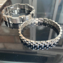 Cargar imagen en el visor de la galería, PULSERA INOX
